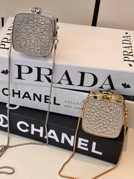 BOLSA ALLY COM STRASS